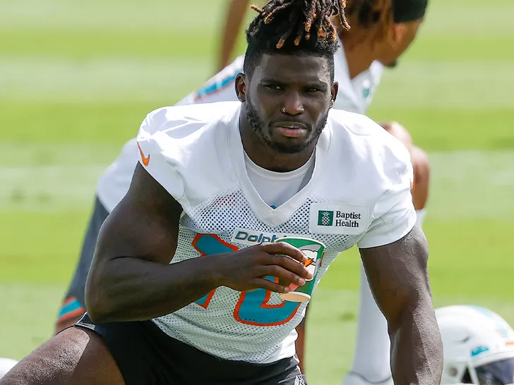 Tyreek Hill's Estranged Wife Demands Receipts Of His Custody Arrangements 3